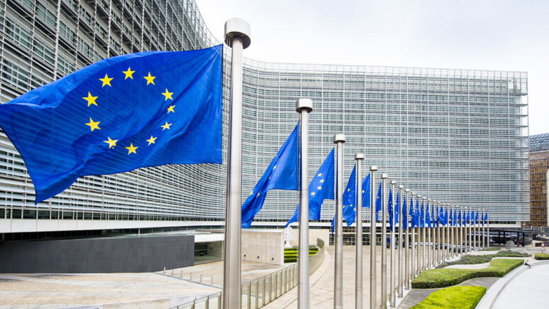 Bruxelles dice no alla sospensione del Patto: deficit italiano al 3,1% nel 2025