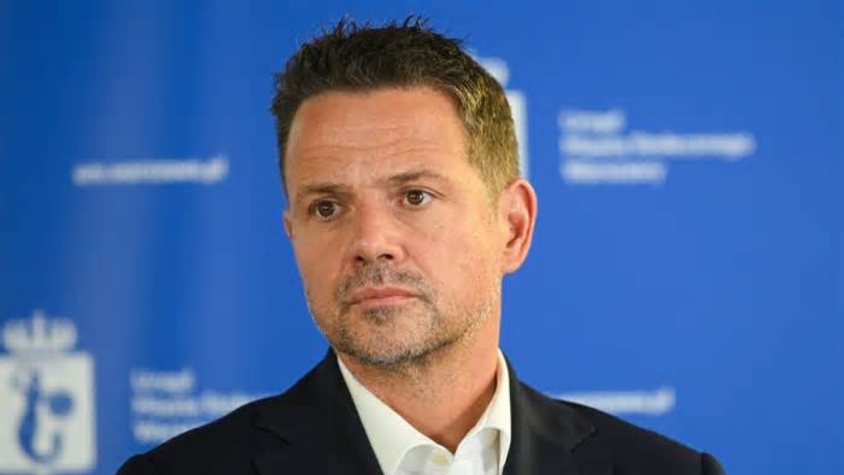 Trzaskowski: «Per frenare il populismo bisogna rafforzare le città e i governi locali»