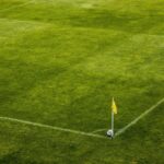 Commissioni agli agenti nel calcio: due miliardi di euro in dieci anni, a pagare sono sempre i club