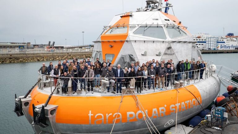 La Tara Polar Station salpa da Lorient verso il Polo Nord per studiare l'Artico in trasformazione