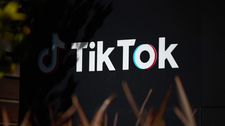 TikTok nel mirino di Bruxelles: la protezione dei minori online non è un'opzione, ma un obbligo