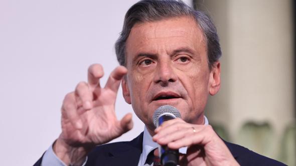 Calenda apre al centro e lancia l'allarme: "In autunno Putin potrebbe attaccare un paese NATO"