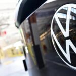 Porsche SE in rosso per 2,2 miliardi: la holding chiede a Volkswagen scelte rapide e coraggiose