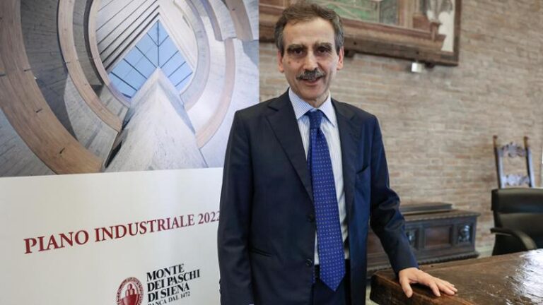 MPS, Lovaglio non cede: la contromossa per resistere all'OPA di Intesa Sanpaolo
