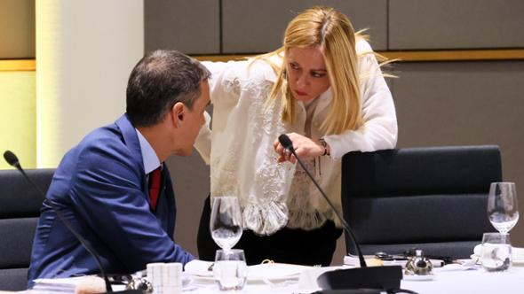 Frontiere Italia-Spagna, tensione fino a Ferragosto: Bruxelles invoca la temporaneità delle misure