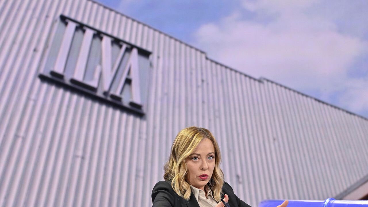 Ex Ilva: il governo prepara misure straordinarie per i lavoratori dell'indotto mentre si avvicina lo stop dell'area a caldo