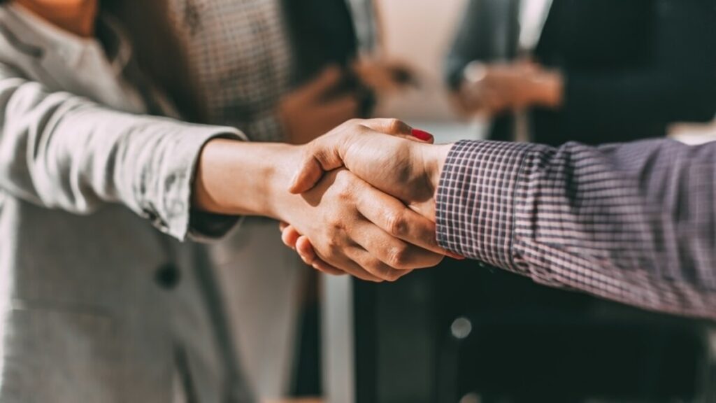 Trasparenza salariale in Italia: la norma c'è, ma i lavoratori non la sentono ancora
