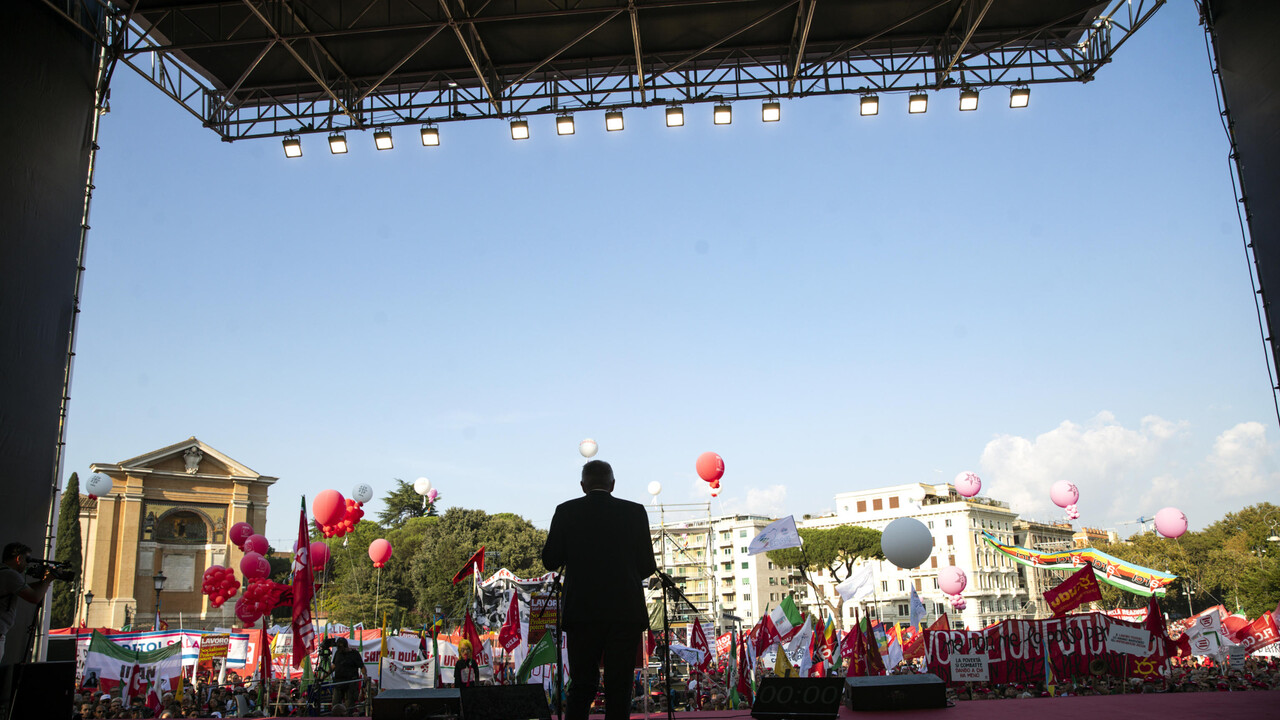 Via Maestra scende in piazza il 17 ottobre: a Roma la grande manifestazione per la Costituzione e i diritti sociali